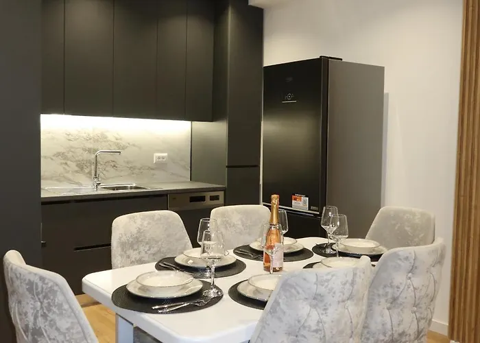 דירה Our Apartment, Center Of טיראנה